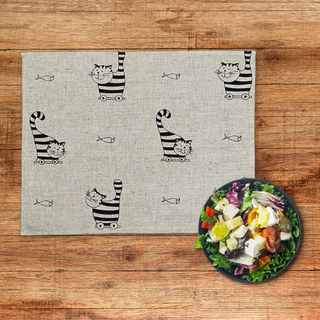 Galda paliktnis | Rotaļīgais kaķis