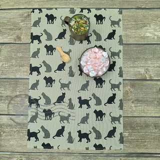 Lina Dvielis | Kolekcija «Klasiskās Vērtības» Melnais Un Pelēkais Kaķis