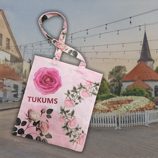 Tukuma Rožu svētku maisiņš – radīts no 50 metrus gara karoga | diz. 2